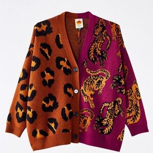 NWT Never worn Farm Rio Mixed Wild Leopard Cardigan. Size Medium.